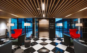 Maksima Domodedovo Airport Hotel