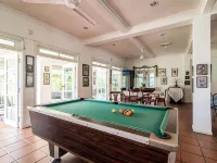 Riders Resort Kulai Hotels in Sedenak