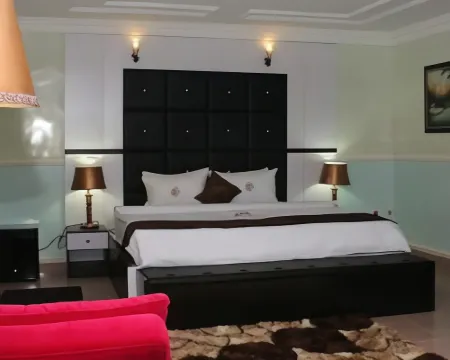 All Seasons Hotel Owerri โรงแรมในโอเวร์รี