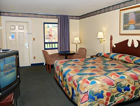 Super 8 by Wyndham Norcross/I-85 Atlanta Отели в г. Норкросс