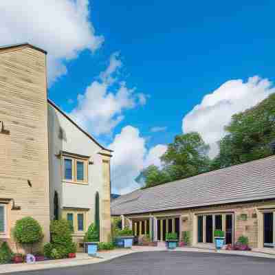 Fence Gate Lodge Hotel Exterior