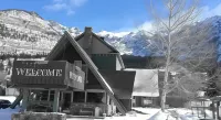Twin Peaks Lodge & Hot Springs Hotels in Ouray