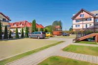 Apartamenty Sun & Snow Karwia - Blisko plaży, Blisko Lasu Hotel di Karwia