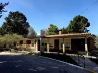 Hostería la Angostura Hotels in 