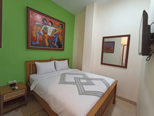 The Cabin Hotel Mantrijeron