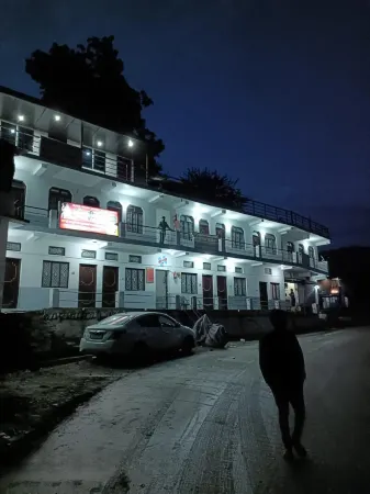 Goroomgo Kanhiya Tourist Guest House Kedarnath