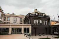 GRAND HOTEL GYUMRI by APRICOT Hotels Hotels near Dustr Mariam