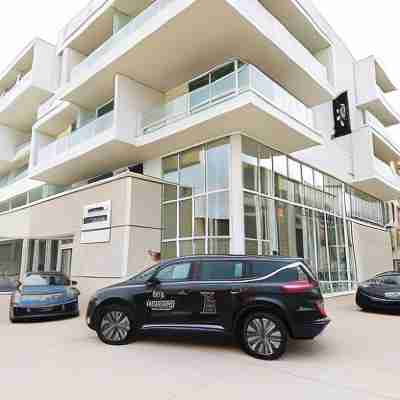Indigo Cagnes-sur-Mer Hotel Exterior