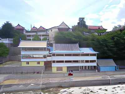 Phinisi Hostel Bira Hotel dekat KOLAM RENANG MILANO PALANGISANG