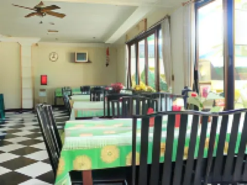Hotel Ronggolawe Hotels in Cepu