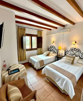 Hotel Rural La Paloma Hotels in Villanueva de Tapia