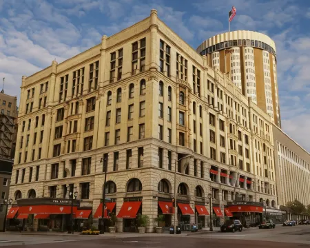 ザ フィスター ホテル ミルウォーキーのホテル