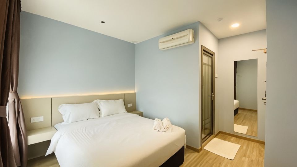 Hotel U and Me