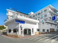 Aparthotel Vibra del Mar - Adults Only Hotels near Punta Galera Beach