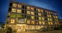 The Capital Hotel Hotels near Roi Et Tower