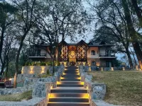 Infinitea Dakbunglow Palampur - Mountain view
