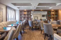 Les Suites Victoria, Ascend Hotel Collection Hotels in Gatineau