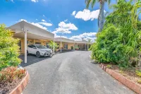 Bundaberg International Motor Inn - parcheggio