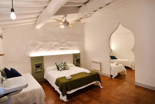 Hostal l'Estrella فنادق في Forallac