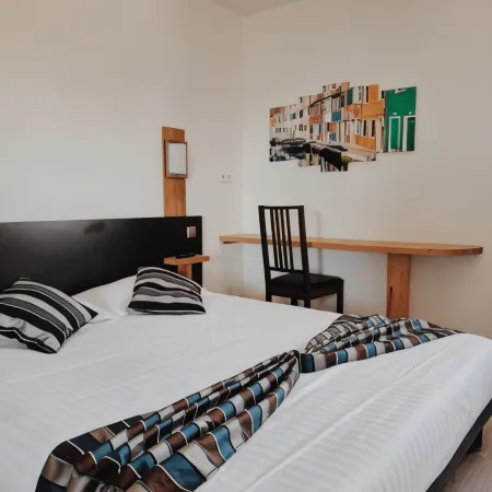 Appart'Hotel Residella House Room & Kitchen Avignon le Pontet