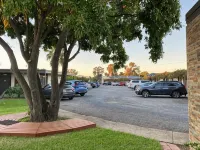 Cobram Colonial Motor Inn - Motels