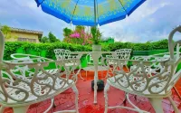 Hotel Oasis