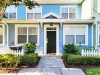 Mom's Magical Retreat"Close to the Magic, but away from the mayhem