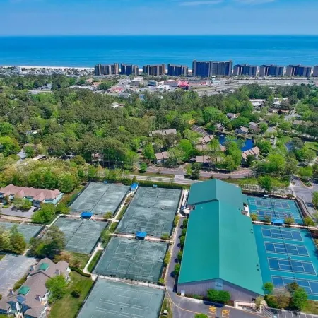 Spectacular Beach and Oceanfront Views in 7th Floor 3 Bedroom Condo!