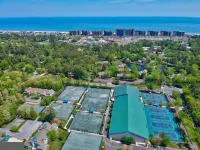 Spectacular Beach and Oceanfront Views in 7th Floor 3 Bedroom Condo!
