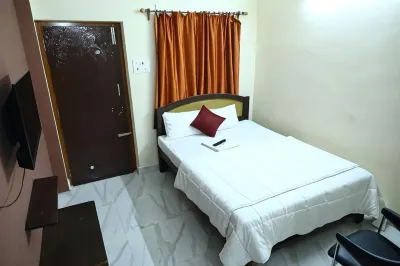Babu Naidu Residency Hotels near SRI LA SRI ARUNACHALA SIDDAR JEEVA SAMADHI NEMILI- KARIYAKUDAL
