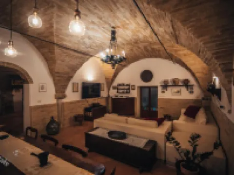 Palazzo Capparucci - Dimora Storica - Guest House Hotels in Fermo