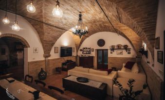 Palazzo Capparucci - Dimora Storica - Guest House