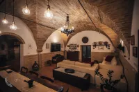 Palazzo Capparucci - Dimora Storica