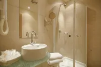 B&B HOTEL First Hotels in Calenzano