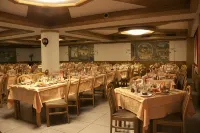 Hotel Vittoria Hôtels à : Folgaria