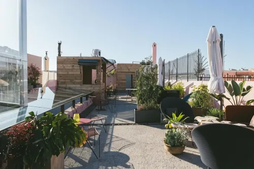 VEINTIUNO Emblematic Hotels