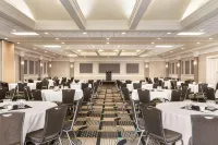 Royal Hotel Calgary, Trademark Collection by Wyndham