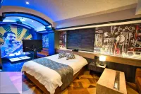 Hotel the Queen