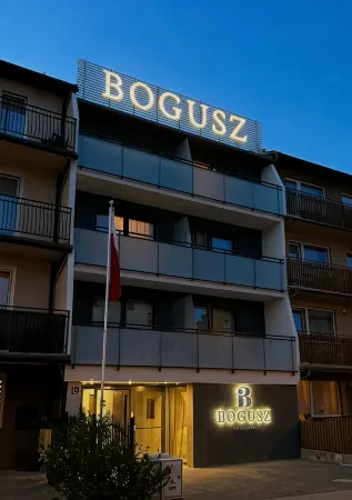 The Bogusz Wladyslawowo Отели рядом с достопримечательностью «Albatros»