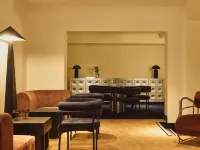 Hotel Diplomat Hotels near Kings Cross