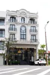 Ella Riverside Lao Cai Hotel