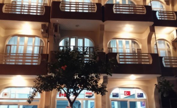 4. 니제아 호텔..