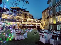 Shambaling Boutique Hotel