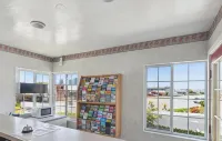 Discovery Inn Monterey Bay Hotels in Carmel Valley