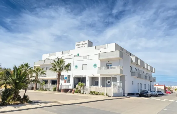 加特布蘭卡布裏莎加布酒店