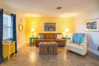 Unit 6-Gulfview Garden Escape