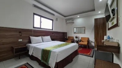 Thanh Hang Hotel Near Emerald My Dinh Hotels in Hanoi