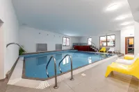 Resort EuroPark Fundata - ที่มีสระว่ายน้ำ