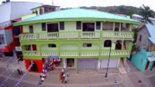 Venus Hotel Hotel di 