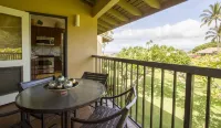 Private Lanai and Ocean View Access - Elegant Tropical Retreat Hotel a Wailea